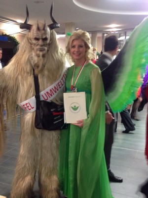 Fastnacht in Franken - mein erstes Veitshöchheim als grüner Umweltengel mit dem Umweltteufel an meiner Seite.