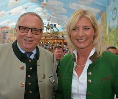 Wie umweltfreundlich sind die Wiesn-Zelte? Die Wiesn-Wirte haben sich einer Prüfung des Umweltministeriums gestellt, und das bayerische Umweltsiegel bekommen.