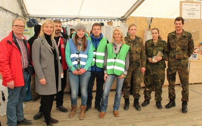 Ein herzliches Vergelt's Gott an alle Helferinnen und Helfer im Camp Shelterschleife Erding für ihr herausragendes Engagement! Ich bin zutiefst beeindruckt von Eurer Hilfsbereitschaft!