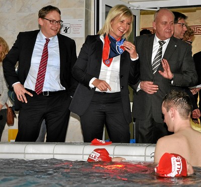 Tolle Aktion von Nordsee gemeinsam mit der Bayerischen Wasserwacht! Kindern aus sozial- und finanzschwachen Haushalten wird unter dem Motto "Schwimmen für ALLE" ein Schwimmkurs ermöglicht! Schon elf Kurse in zehn Orten mit über 300 Kindern laufen bereits.