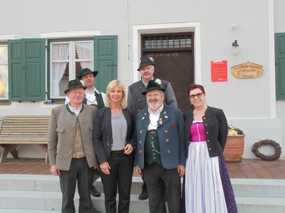 Besuch im Trachtenkulturzentrum Holzhausen - ein großes Lob für das herausragende Engagement im Bereich Umweltschutz und Umweltbildung!