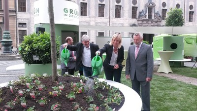 "Grün in die Stadt" - spannender Termin auf dem Odeonsplatz zum Thema Mikroklima und Biodiversität!