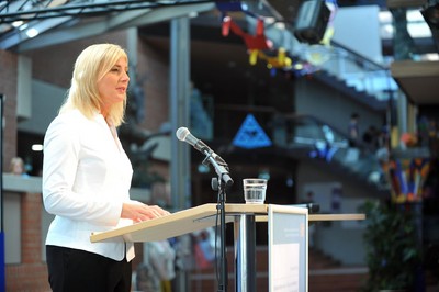 Preisverleihung für den Schulwettbewerb "Ressourcenkönige" am Gymnasium Dorfen. Herzlichen Dank für Euer Engagement!