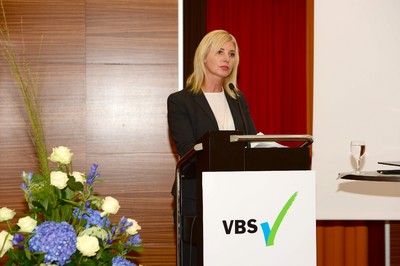 VBS Jahrestagung 2016 - Bayern belegt einen Spitzenplatz auf dem Weg in eine Recyclinggesellschaft. Die bayerische Abfallwirtschaft leistet einen wichtigen Beitrag zum Schutz der Umwelt. Zudem ist 
der VBS ein wichtiger Partner in unserer Bayerischen KlimaAllianz!