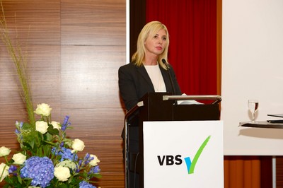 VBS Jahrestagung 2016 - Bayern belegt einen Spitzenplatz auf dem Weg in eine Recyclinggesellschaft. Die bayerische Abfallwirtschaft leistet einen wichtigen Beitrag zum Schutz der Umwelt. Zudem ist 
der VBS ein wichtiger Partner in unserer Bayerischen KlimaAllianz!