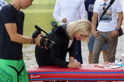 Ab heute wird Pascal Rösler über die Isar bis zur Mündung der Donau in das Schwarze Meer paddeln! Eine abenteuerliche Reise und gleichzeitig ein großartiger Einsatz für unsere heimischen Flüsse!