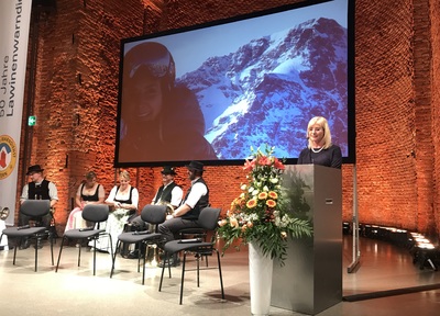 50 Jahre Lawinenwarndienst Bayern - eine einzigartige bayerische Erfolgsgeschichte! Meine höchste Anerkennung und Wertschätzung für die hervorragenden Leistungen!
